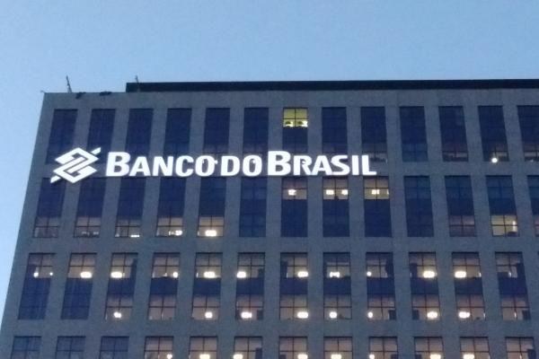 Banco do Brasil - Letra Bloco em LED